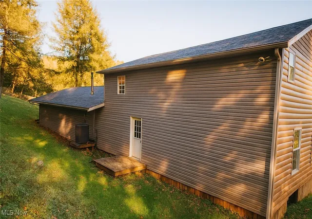 38th image of 56612 Mcgee Rd, Shadyside, OH 43947 | MLS# 5136252
