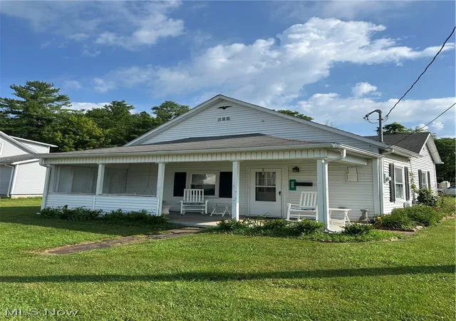 Homes for sale in Woodsfield, OH | 208 Center St, Woodsfield, OH 43793 | MLS# 5135776