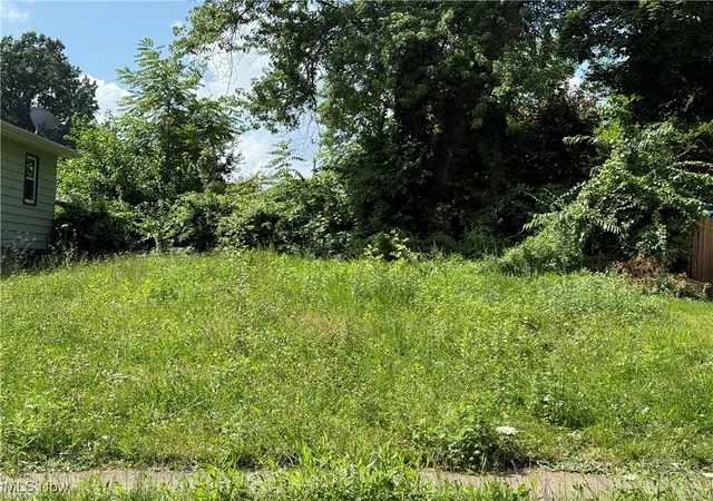 Photo 3 of Land for sale at 1874 Adelaide Blvd, Akron, OH 44305 | MLS# 5135490 | Listing updated on 2026-06-23