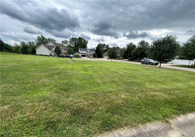 Homes for sale in North Canton, OH | 7316 Bentham Cir Nw, North Canton, OH 44720 | MLS# 5141063