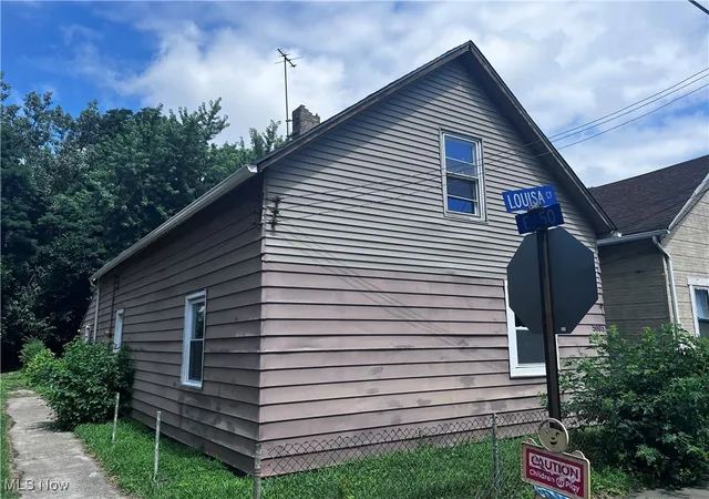 Single family home for sale at 5003 Louisa Ct, Cleveland, OH 44127 | MLS# 5143332