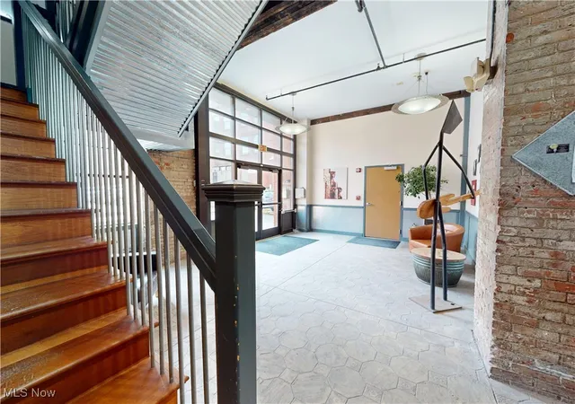 Photo 4 of Condo for sale at 1260 W 4th Street #402, Cleveland, OH 44113 | MLS# 5144552 | Listing updated on 2026-09-01