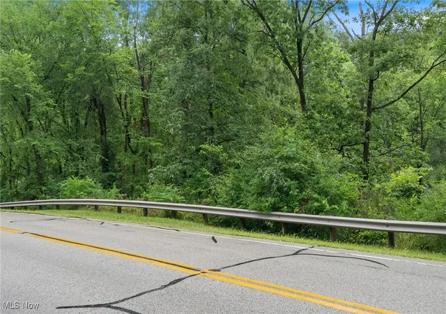 3rd image of 17660 Egbert Rd, Bedford, OH 44146 | MLS# 5143194