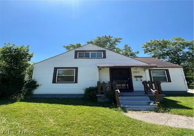 Homes for sale in Cleveland, OH | 17806 Tarkington Ave, Cleveland, OH 44128 | MLS# 5147593