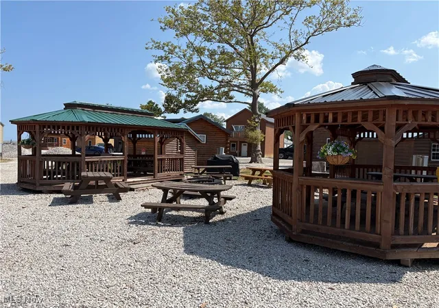 5th image of 5919 Lake Rd #15, Ashtabula, OH 44004 | MLS# 5148418