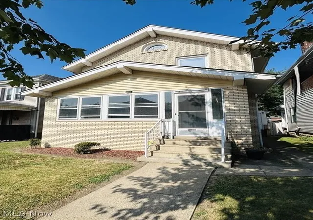 Photo 1 of Single family home for sale at 1329 East St, Follansbee, WV 26037 | MLS# 5149384 | Listing updated on 2026-08-24