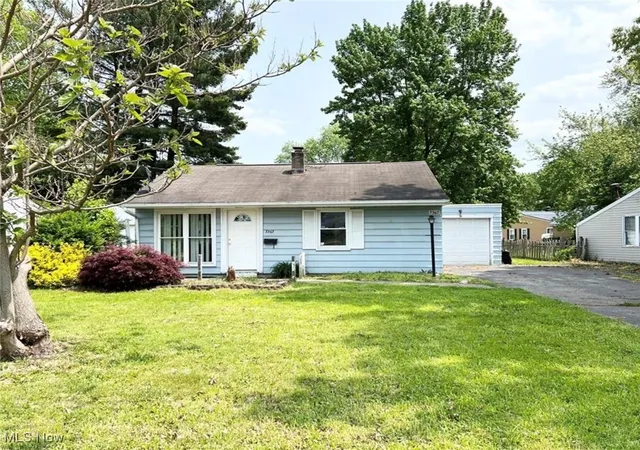 1st image of 7367 Oregon Trl, Youngstown, OH 44512 | MLS# 5150332