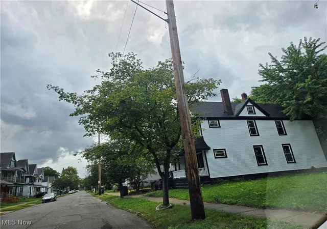 Homes for sale in Cleveland, OH | 1344 E 93rd St, Cleveland, OH 44106 | MLS# 5151254