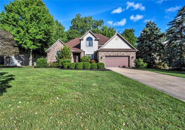2nd image of 6010 Sea Pines Dr, Mentor, OH 44060 | MLS# 5133809
