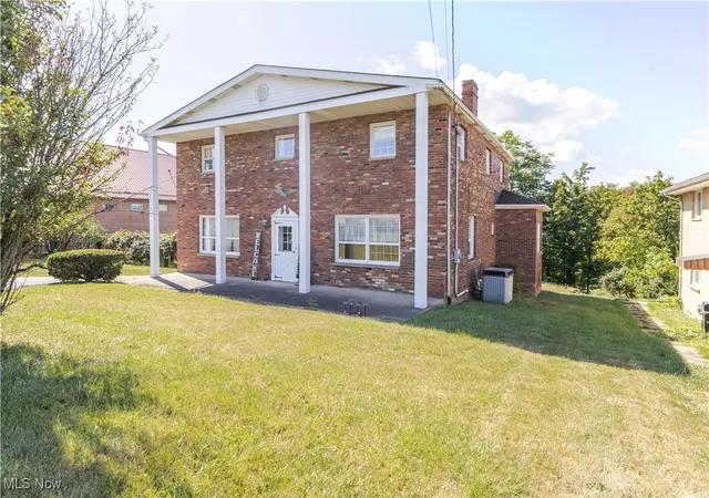 Homes for sale in Weirton, WV | 3466 Pennsylvania Ave, Weirton, WV 26062 | MLS# 5147076