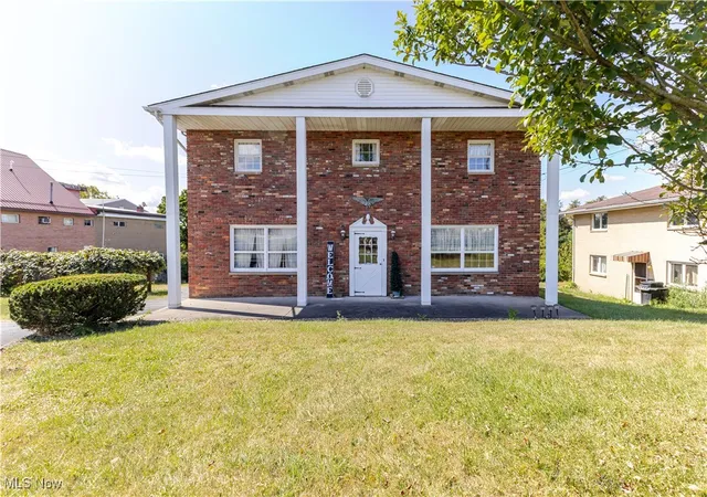 Homes for sale in Weirton, WV | 3466 Pennsylvania Ave, Weirton, WV 26062 | MLS# 5147076