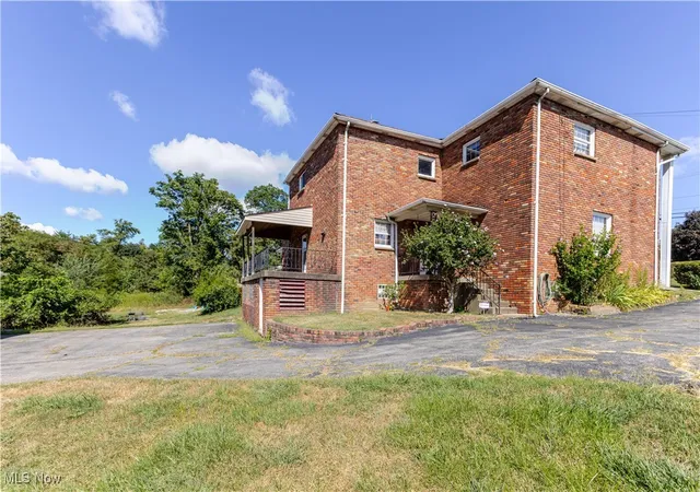 Homes for sale in Weirton, WV | 3466 Pennsylvania Ave, Weirton, WV 26062 | MLS# 5147076