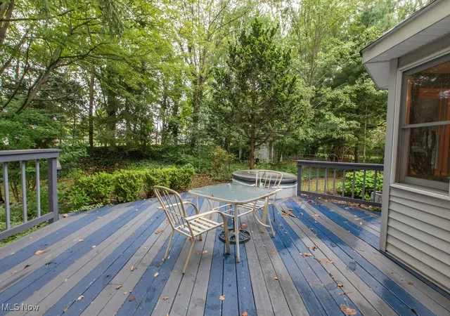 Photo 3 of Single family home for sale at 2463 Candlewood Dr, Avon, OH 44011 | MLS# 5152204 | Listing updated on 2025-11-18