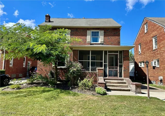 1st image of 254 E 211th St, Euclid, OH 44123 | MLS# 5152315