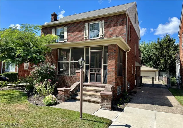 2nd image of 254 E 211th St, Euclid, OH 44123 | MLS# 5152315