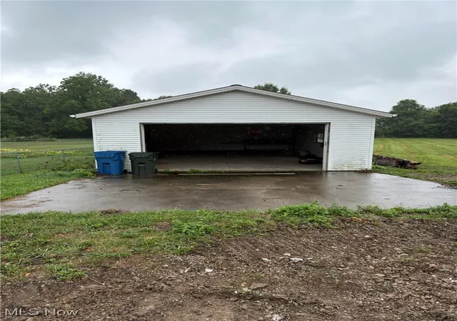 Homes for sale in North Ridgeville, OH | 38751 Sugar Ridge Rd, North Ridgeville, OH 44039 | MLS# 5153024