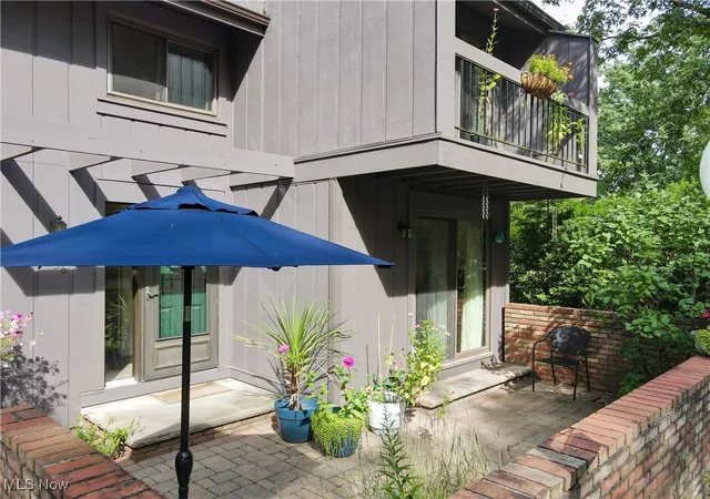 Photo 3 of Condo for sale at 1036 Canyon View Rd, Northfield, OH 44067 | MLS# 5151241 | Listing updated on 2025-11-18