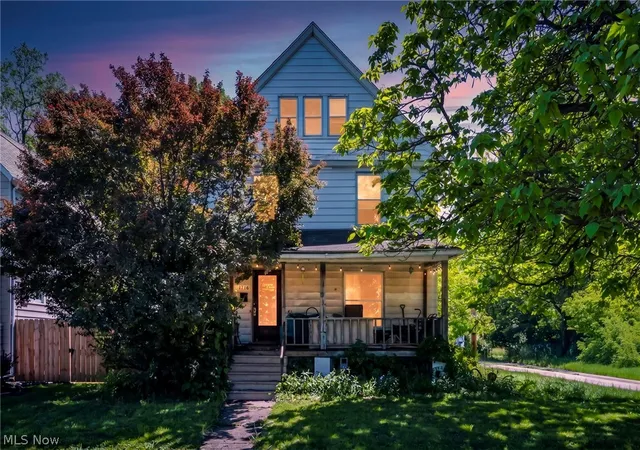 Photo 1 of Single family home for sale at 1716 Middle Ave, Elyria, OH 44035 | MLS# 5154485 | Listing updated on 2026-08-31