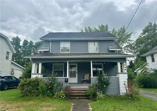 Homes for sale in Newton Falls, OH | 328 Oak Knoll Ave, Newton Falls, OH 44444 | MLS# 5154430
