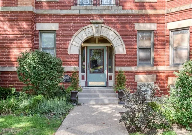 2nd image of 11014 Detroit Ave #5, Cleveland, OH 44102 | MLS# 5153974