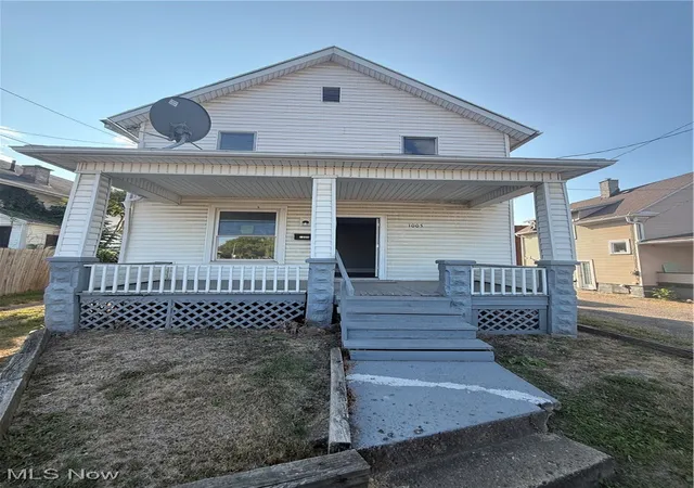 Photo 1 of Single family home for sale at 1005 Dewalt Ave Nw, Canton, OH 44703 | MLS# 5155151 | Listing updated on 2026-07-25