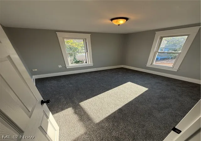 Photo 4 of Single family home for sale at 1005 Dewalt Ave NW, Canton, OH 44703 | MLS# 5155151 | Listing updated on 2026-07-25
