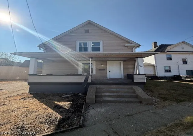 Photo 1 of Single family home for sale at 1007 Dewalt Ave Nw, Canton, OH 44703 | MLS# 5155484 | Listing updated on 2026-07-25