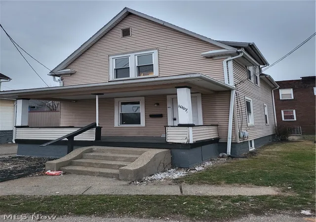 Photo 2 of Single family home for sale at 1007 Dewalt Ave Nw, Canton, OH 44703 | MLS# 5155484 | Listing updated on 2026-07-25