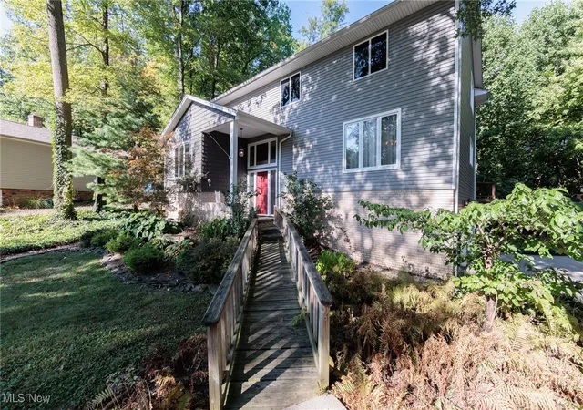 4th image of 20050 Idlewood Trl, Strongsville, OH 44149 | MLS# 5155320