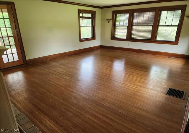 4th image of 47622 National Rd, Saint Clairsville, OH 43950 | MLS# 5157583