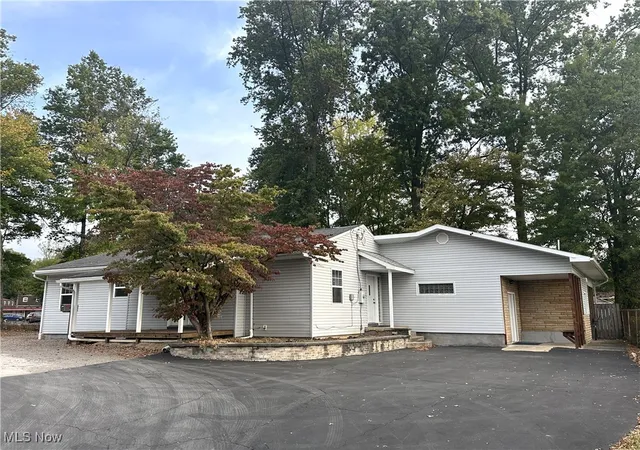 1st image of 3000 Parkman Rd Nw, Warren, OH 44485 | MLS# 5158875