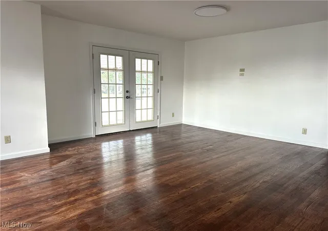 2nd image of 3000 Parkman Rd Nw, Warren, OH 44485 | MLS# 5158875