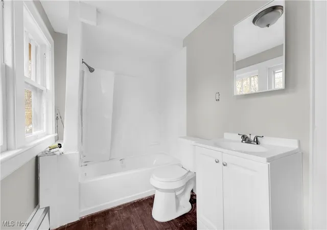 3rd image of 908 Stadelman Ave, Akron, OH 44320 | MLS# 5158633