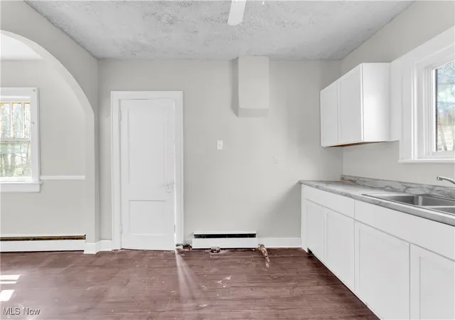 5th image of 908 Stadelman Ave, Akron, OH 44320 | MLS# 5158633