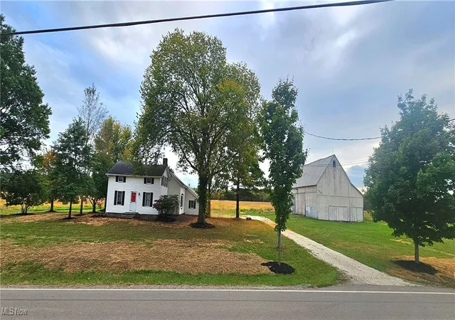 Photo 2 of Single family home for sale at 6162 Spieth Rd, Medina, OH 44256 | MLS# 5159910 | Listing updated on 2026-08-29