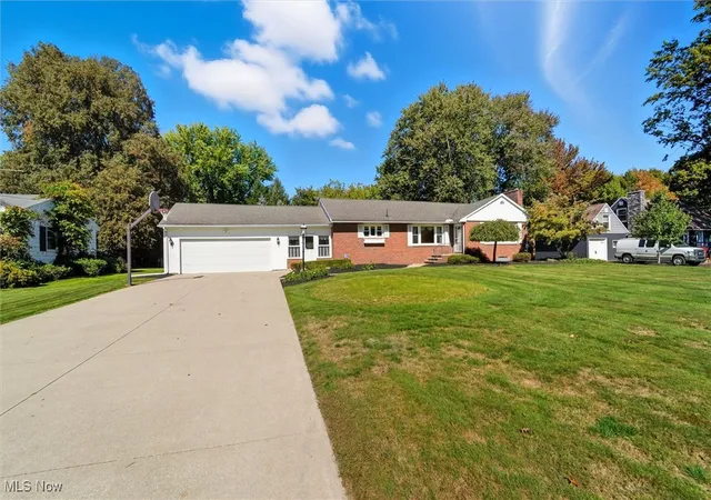 3rd image of 715 Holden Dr, Ashtabula, OH 44004 | MLS# 5161342