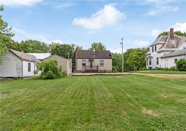 Homes for sale in Massillon, OH | 3130 Lincoln Way W, Massillon, OH 44647 | MLS# 5162026