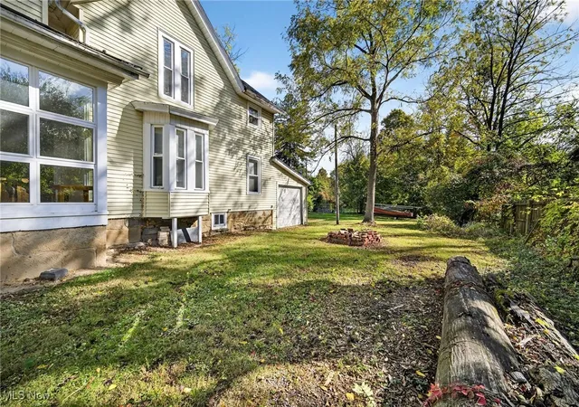Photo 3 of Single family home for sale at 123 S Professor St, Oberlin, OH 44074 | MLS# 5162937 | Listing updated on 2026-07-30