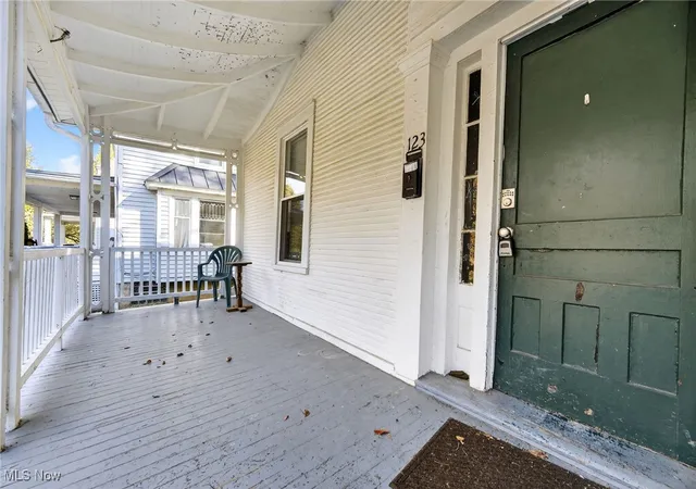 Photo 4 of Single family home for sale at 123 S Professor St, Oberlin, OH 44074 | MLS# 5162937 | Listing updated on 2026-07-30