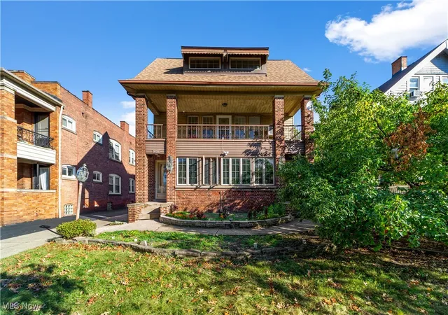 Homes for sale in Lakewood, OH | 14724 Clifton Blvd, Lakewood, OH 44107 | MLS# 5164717