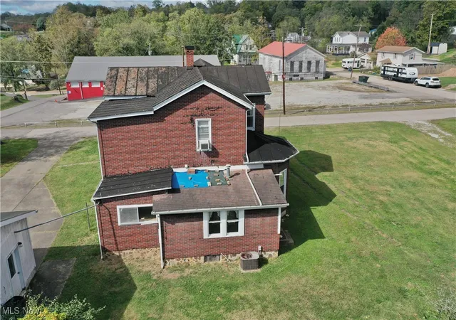 Homes for sale in Pennsboro, WV | 705 Main St, Pennsboro, WV 26415 | MLS# 5165117