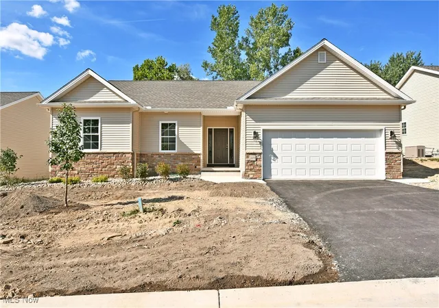 1st image of 2261 Saddlebrook, Cortland, OH 44410 | MLS# 5165562