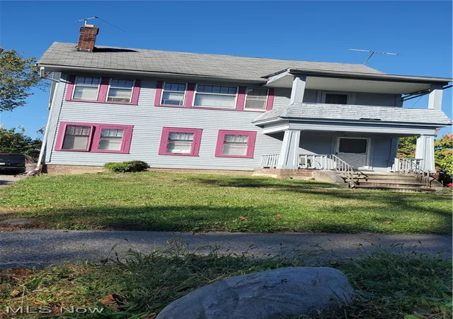 Homes for sale in Cleveland, OH | 1602 Hillcrest Rd, Cleveland, OH 44118 | MLS# 5165597