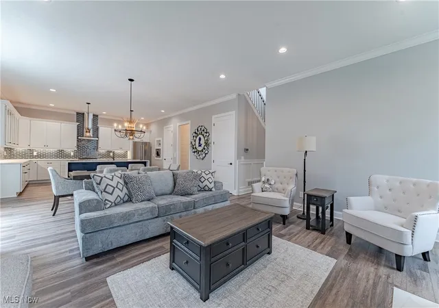 image of 562 Magnolia Ct, Cleveland, OH 44143 | MLS# 5166017