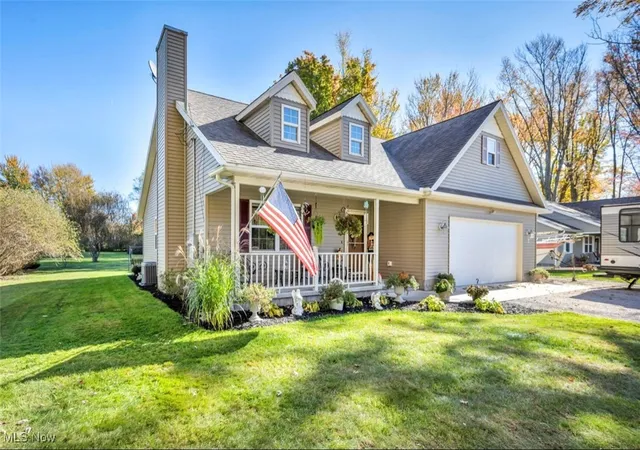 2nd image of 1073 Ashview Dr, Madison, OH 44057 | MLS# 5166584