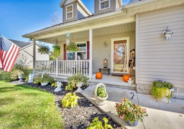 3rd image of 1073 Ashview Dr, Madison, OH 44057 | MLS# 5166584