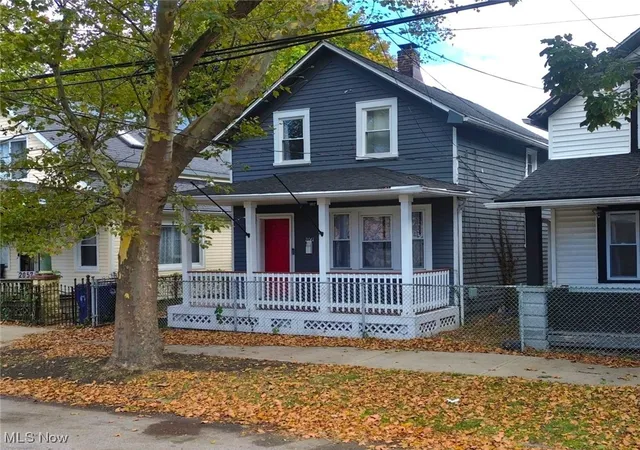 Homes for sale in Cleveland, OH | 2061 W 33rd St, Cleveland, OH 44113 | MLS# 5166033