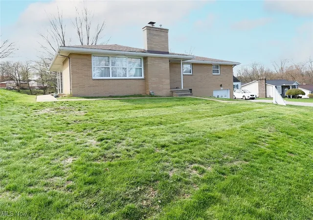 Homes for sale in Wintersville, OH | 188 Meadow Rd, Wintersville, OH 43953 | MLS# 5166480