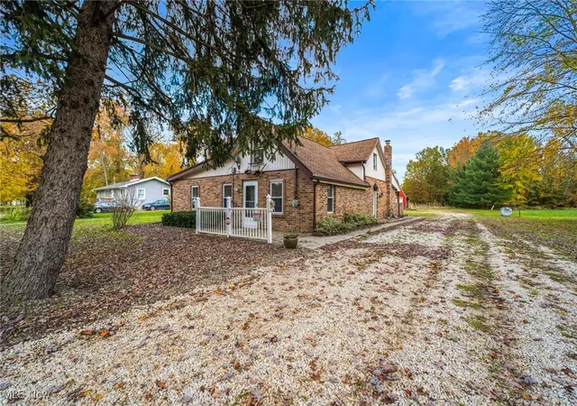 Photo 1 of Sale Pending at 6050 Shafer Rd, Warren, OH 44481 | MLS# 5167406 | Listing updated on 2026-07-30