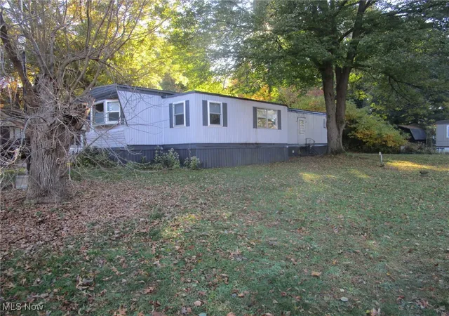 3rd image of 1626 #165 E 51St St, Ashtabula, OH 44004 | MLS# 5167803